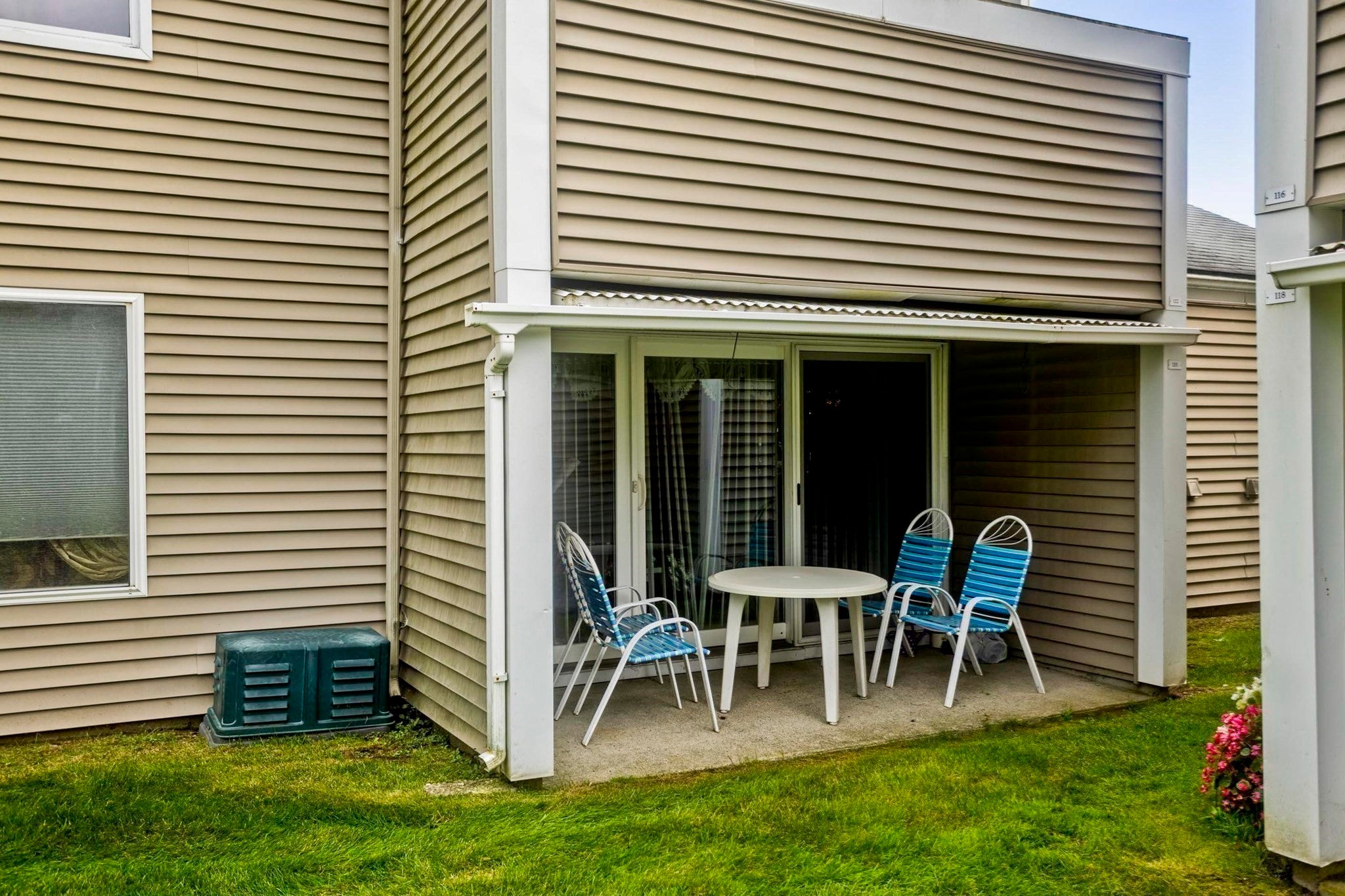 120 Nassau Dr #120, Springfield, MA Photo #26