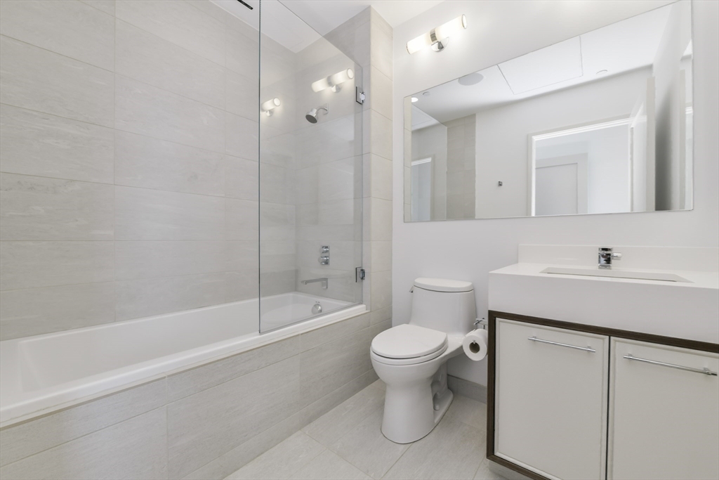 1 Dalton St #4604, Boston, MA Photo #14
