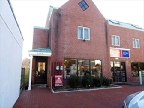 Photo of 139R Linden St #2, Wellesley, MA 02482 (MLS # 73505536)