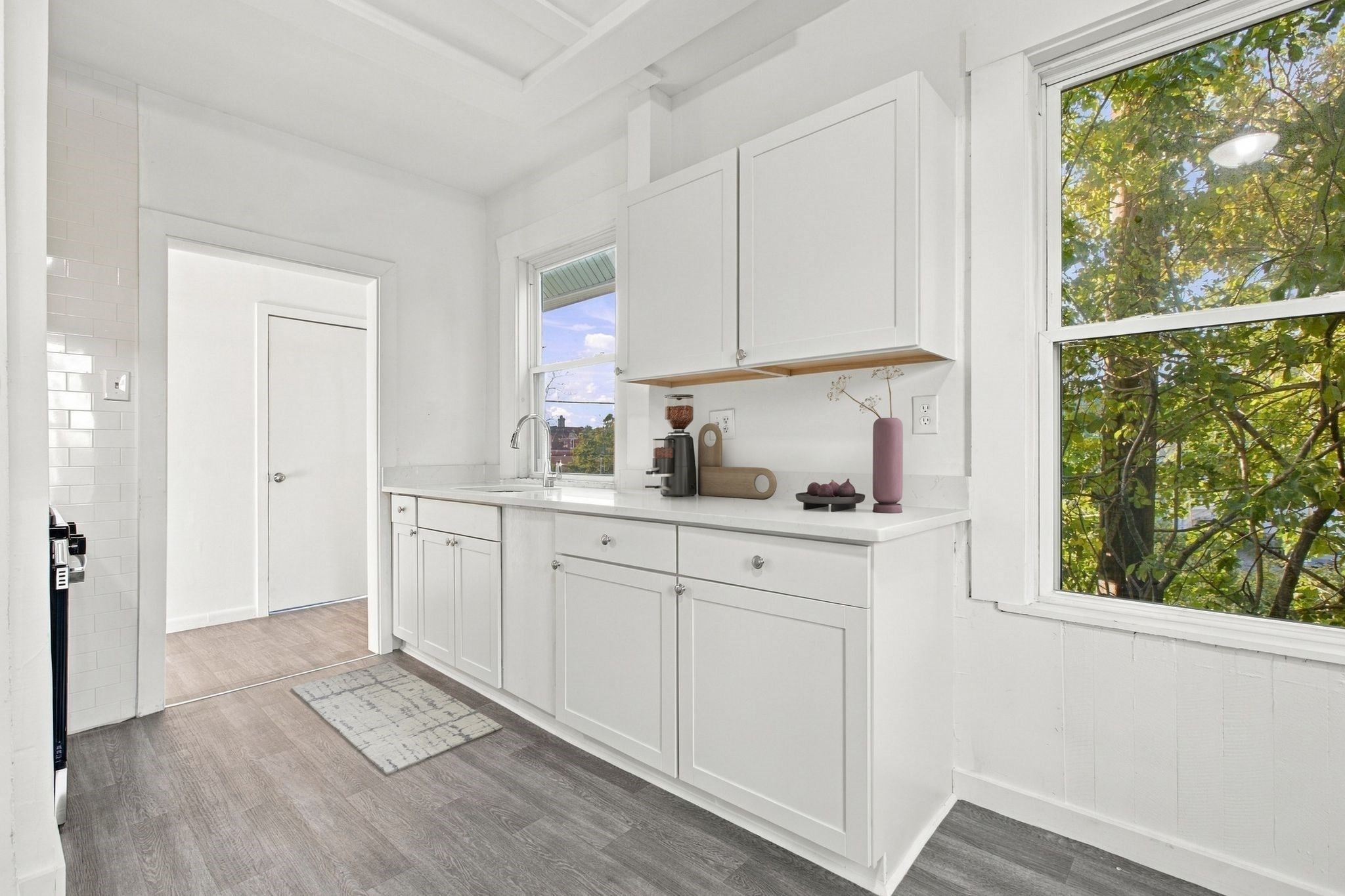 93 Chestnut St