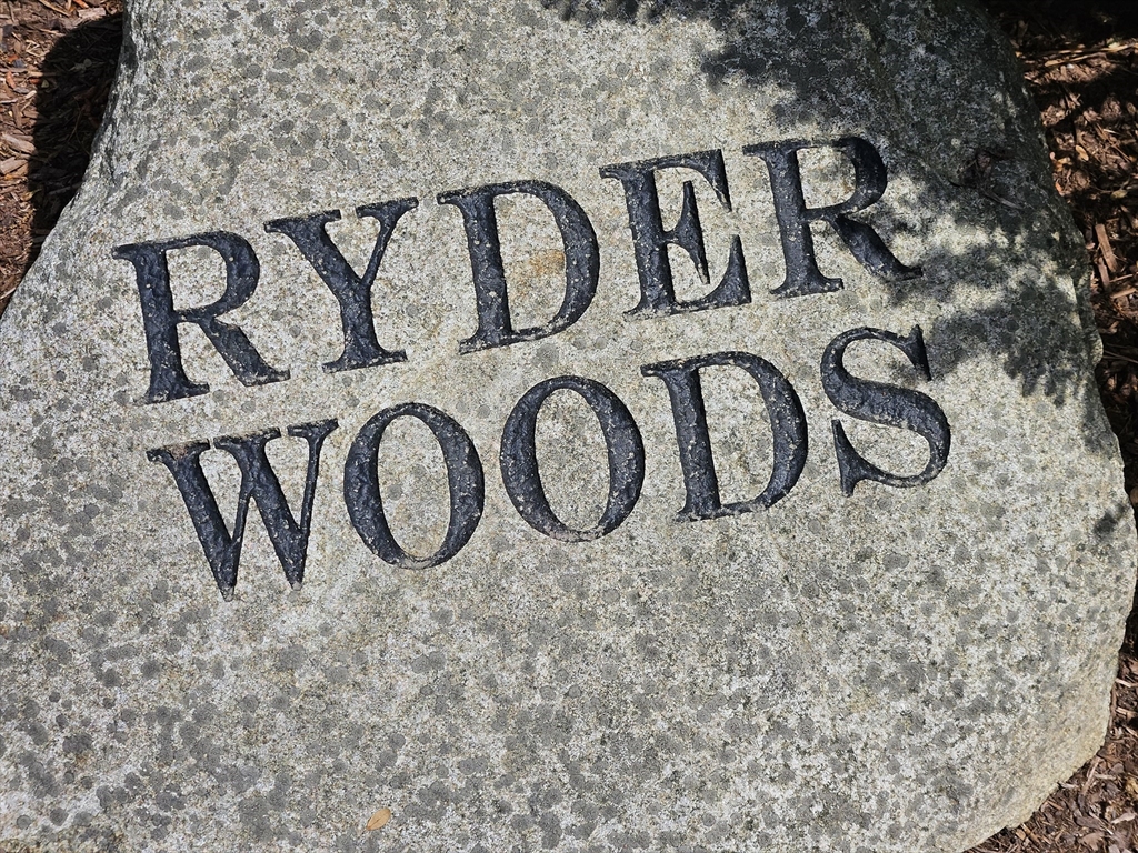 4 Ryder Cir