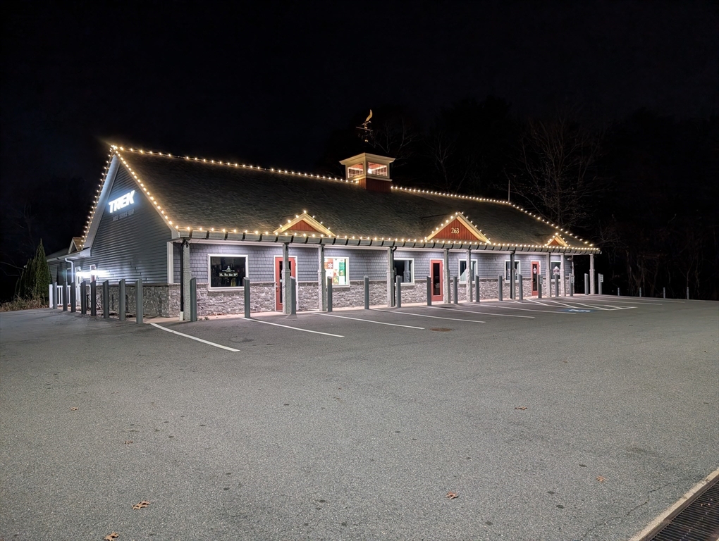 263 Bedford Street 3