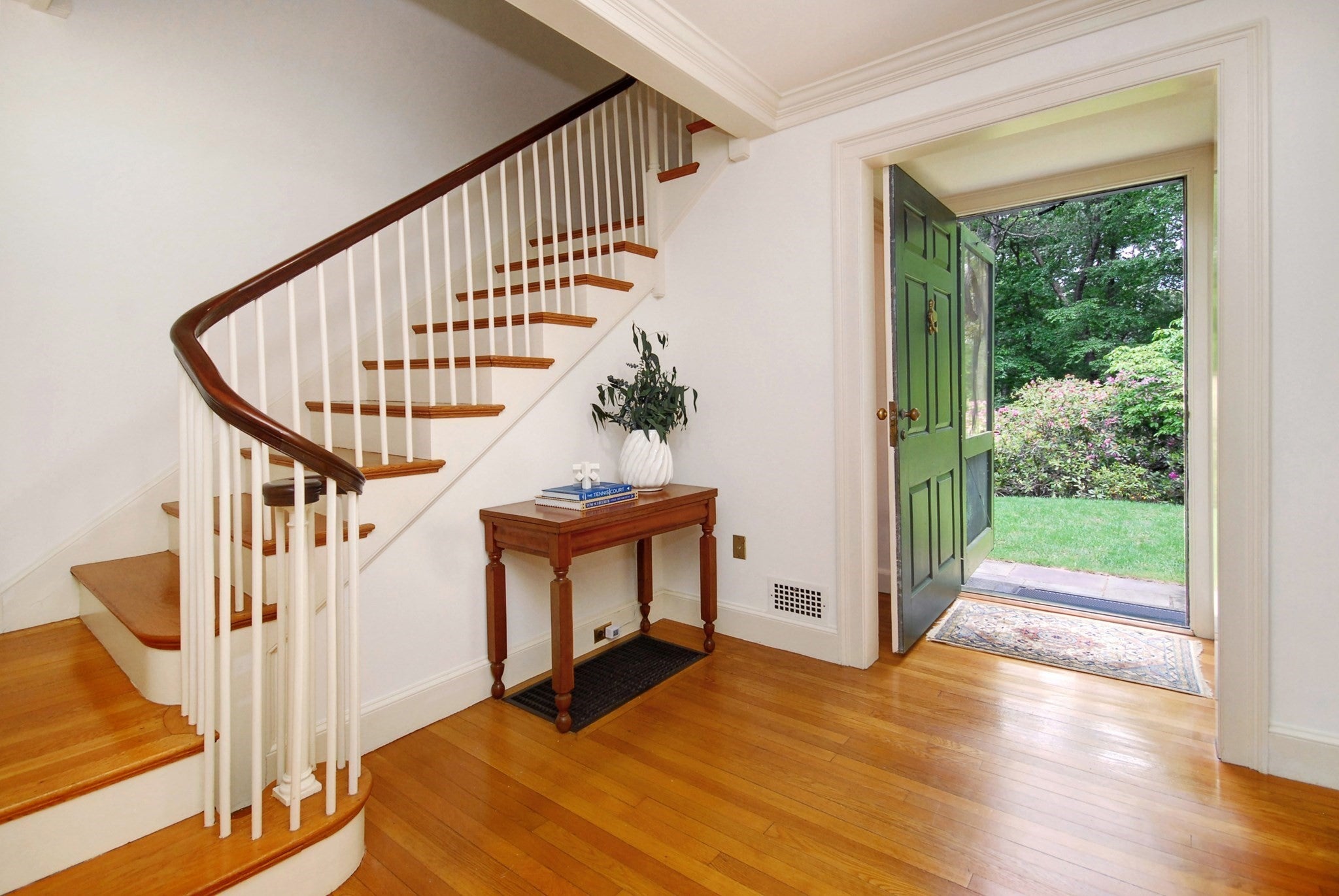 96 Lexington Road