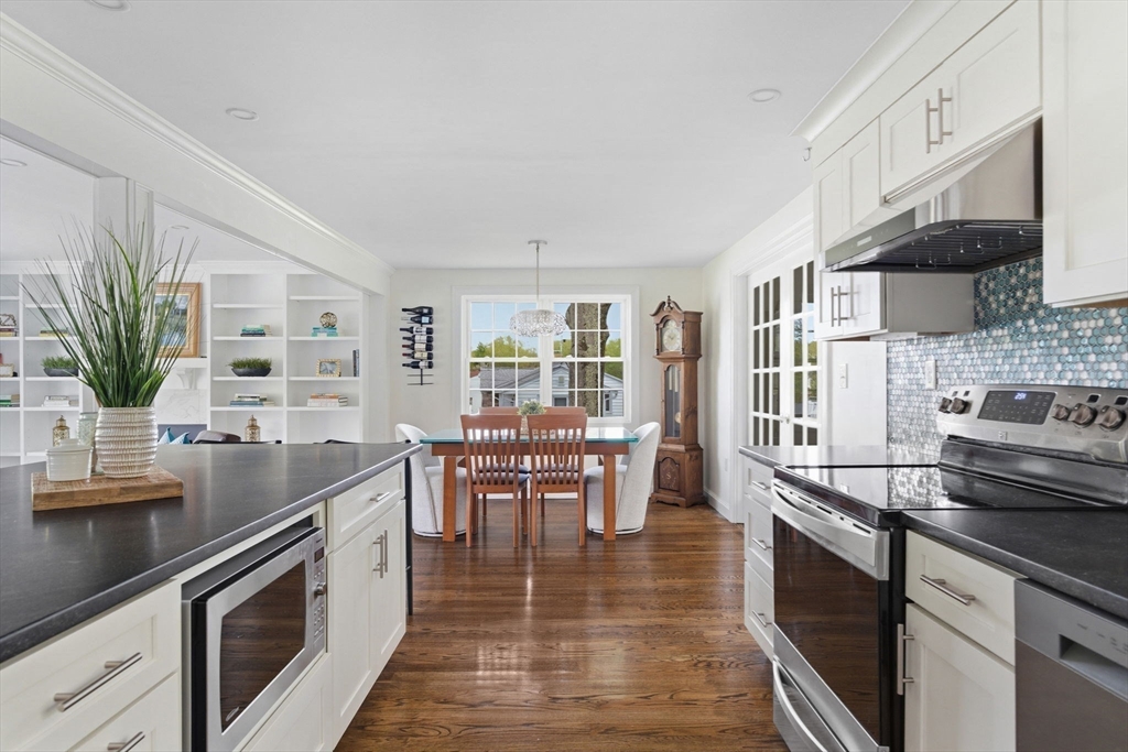 59 Amor Rd, Milton, MA Photo #10