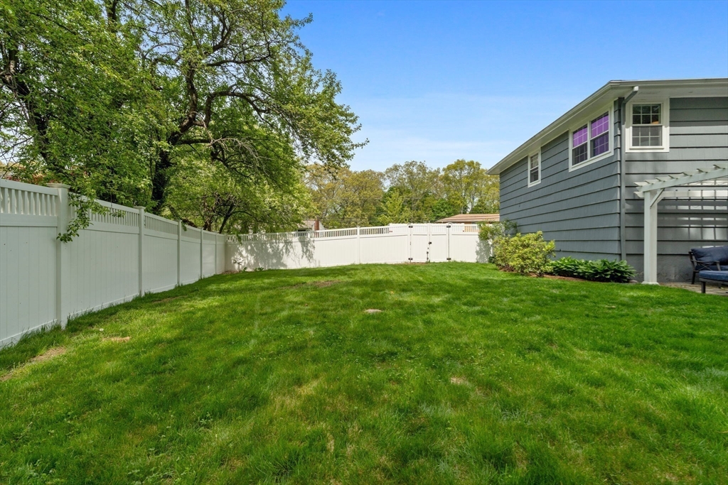 59 Amor Rd, Milton, MA Photo #23