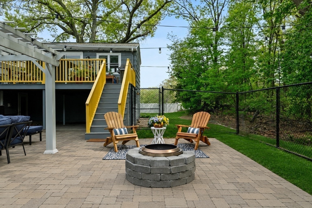 59 Amor Rd, Milton, MA Photo #28