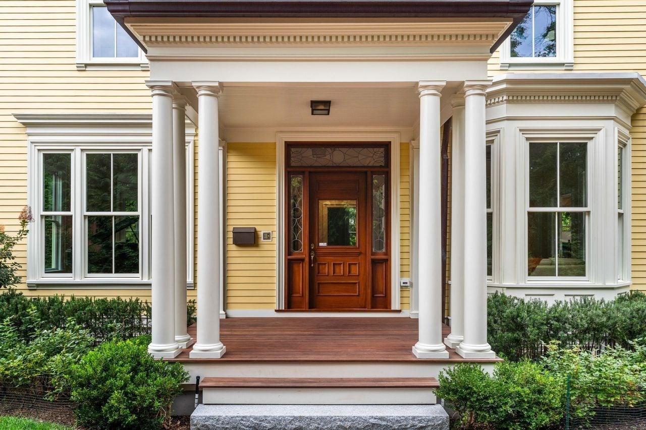 68 Sparks Street
