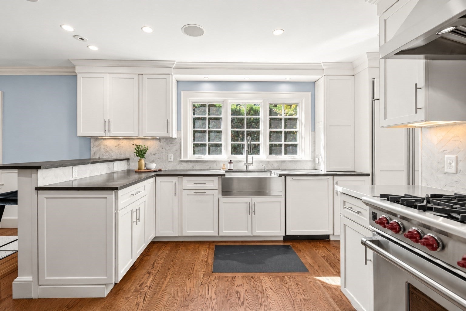 20 Shaw Rd, Wellesley, MA, 20 Shaw Rd, Wellesley, MA Photo #9
