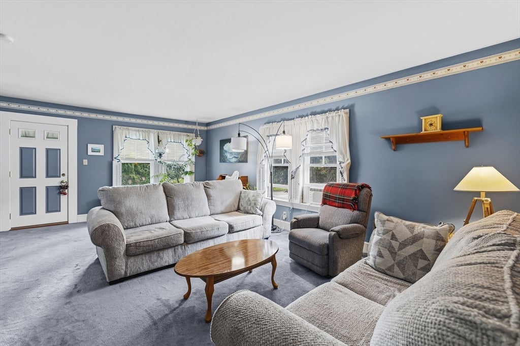 56 Hathaway Rd, Dartmouth, MA, 56 Hathaway Rd, Dartmouth, MA Photo #3