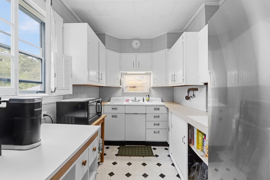 56 Hathaway Rd, Dartmouth, MA, 56 Hathaway Rd, Dartmouth, MA Photo #18