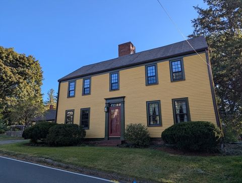 46 Locust St Merrimac MA 01860