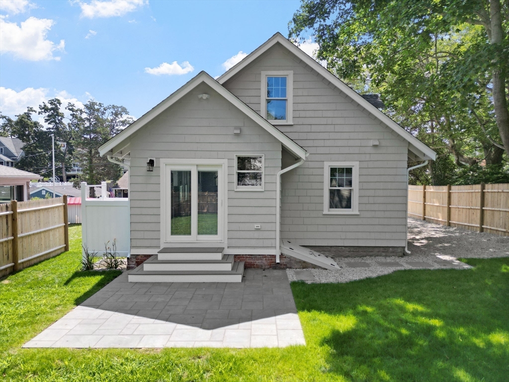 18 Cochituate Rd