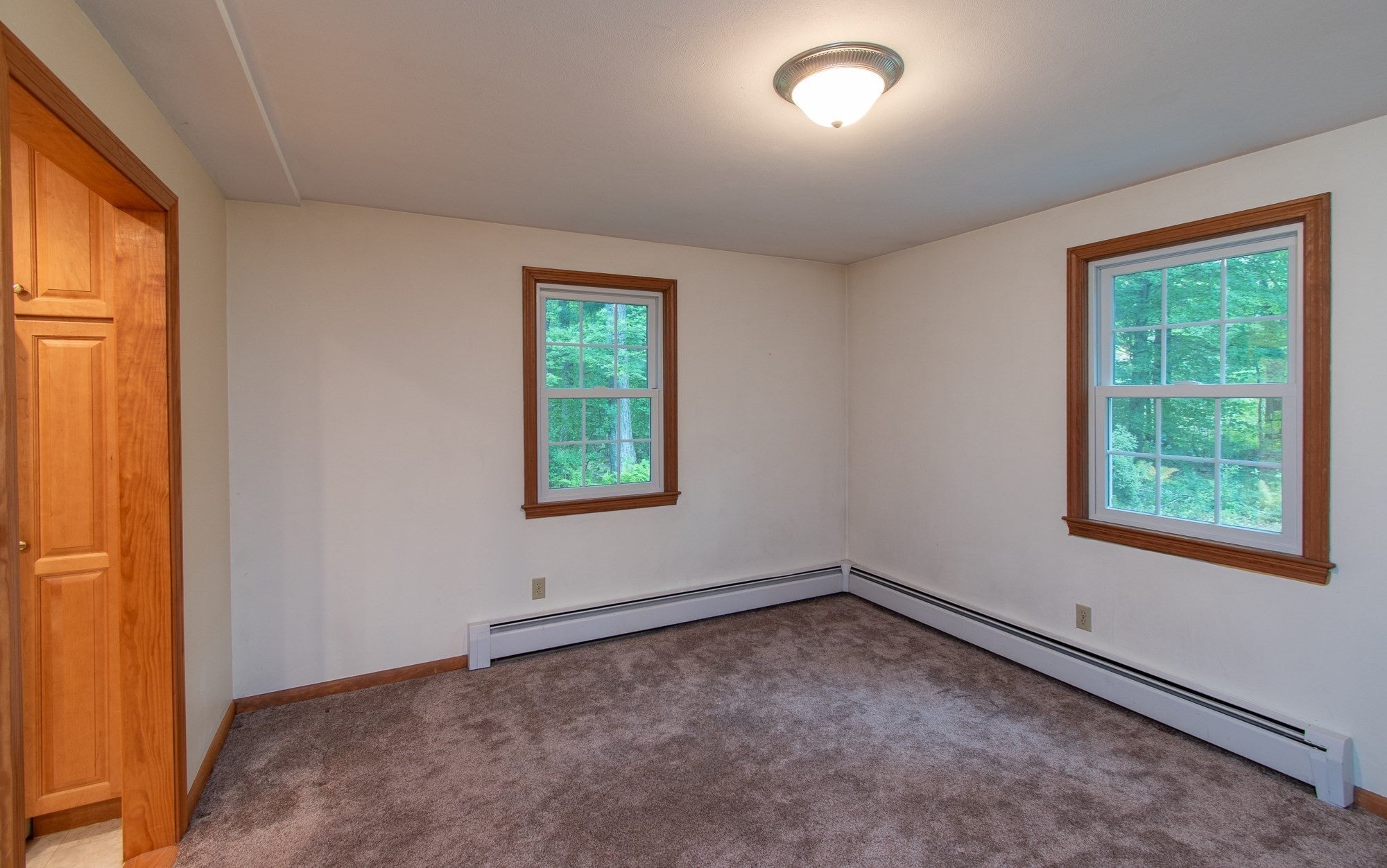 16 Crabapple Ln, Chelmsford, MA, 16 Crabapple Ln, Chelmsford, MA Photo #6