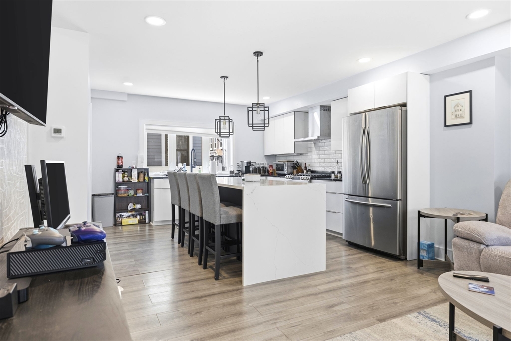 169 West 9th SF