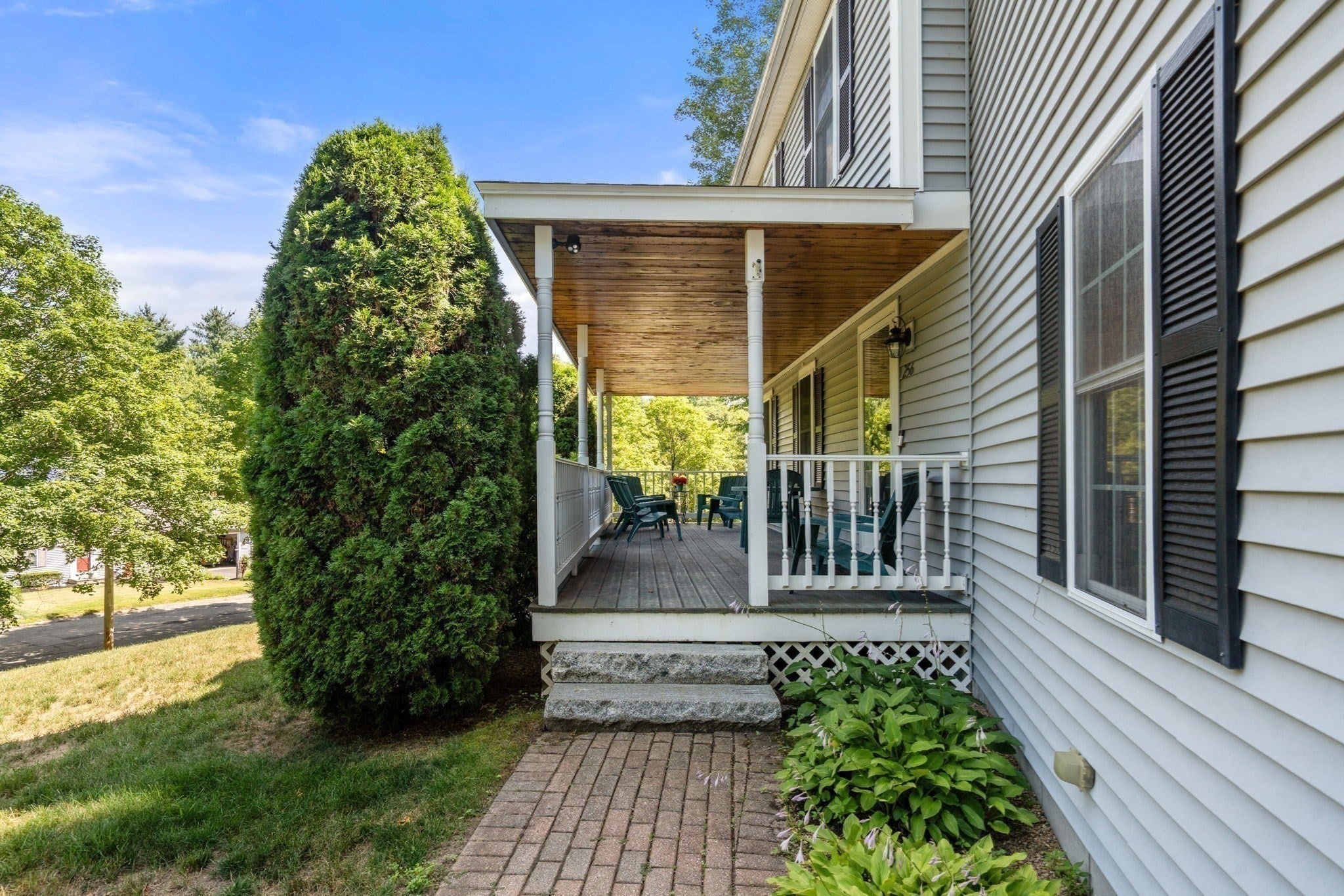256 Stoneybrook Rd