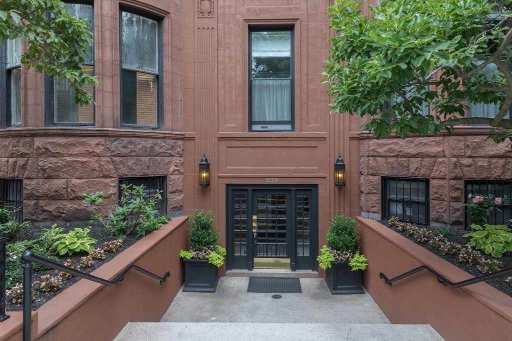 239 Commonwealth Ave #32, Boston, MA, 239 Commonwealth Ave #32, Boston, MA Photo #2
