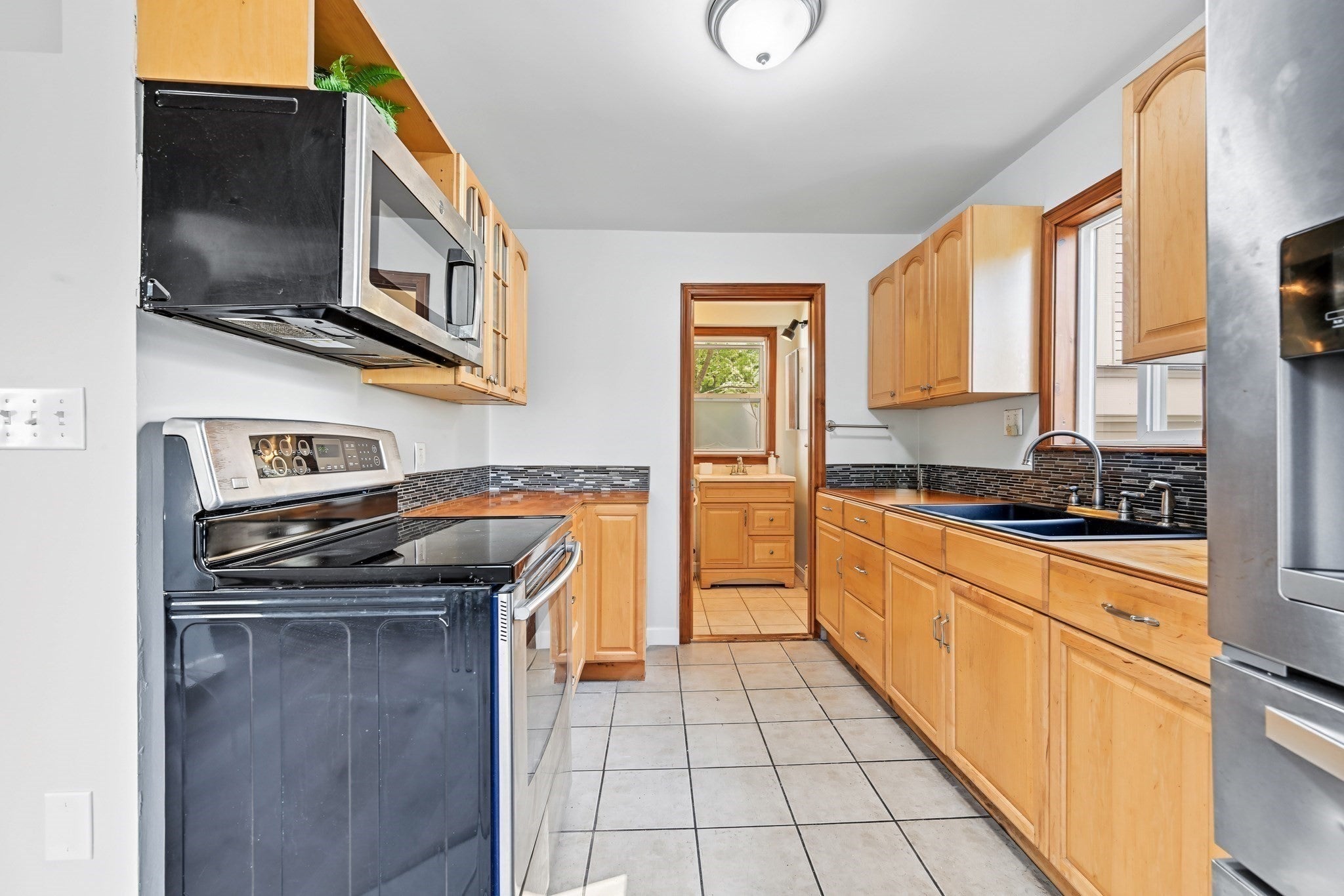 31 Cocasset St 1