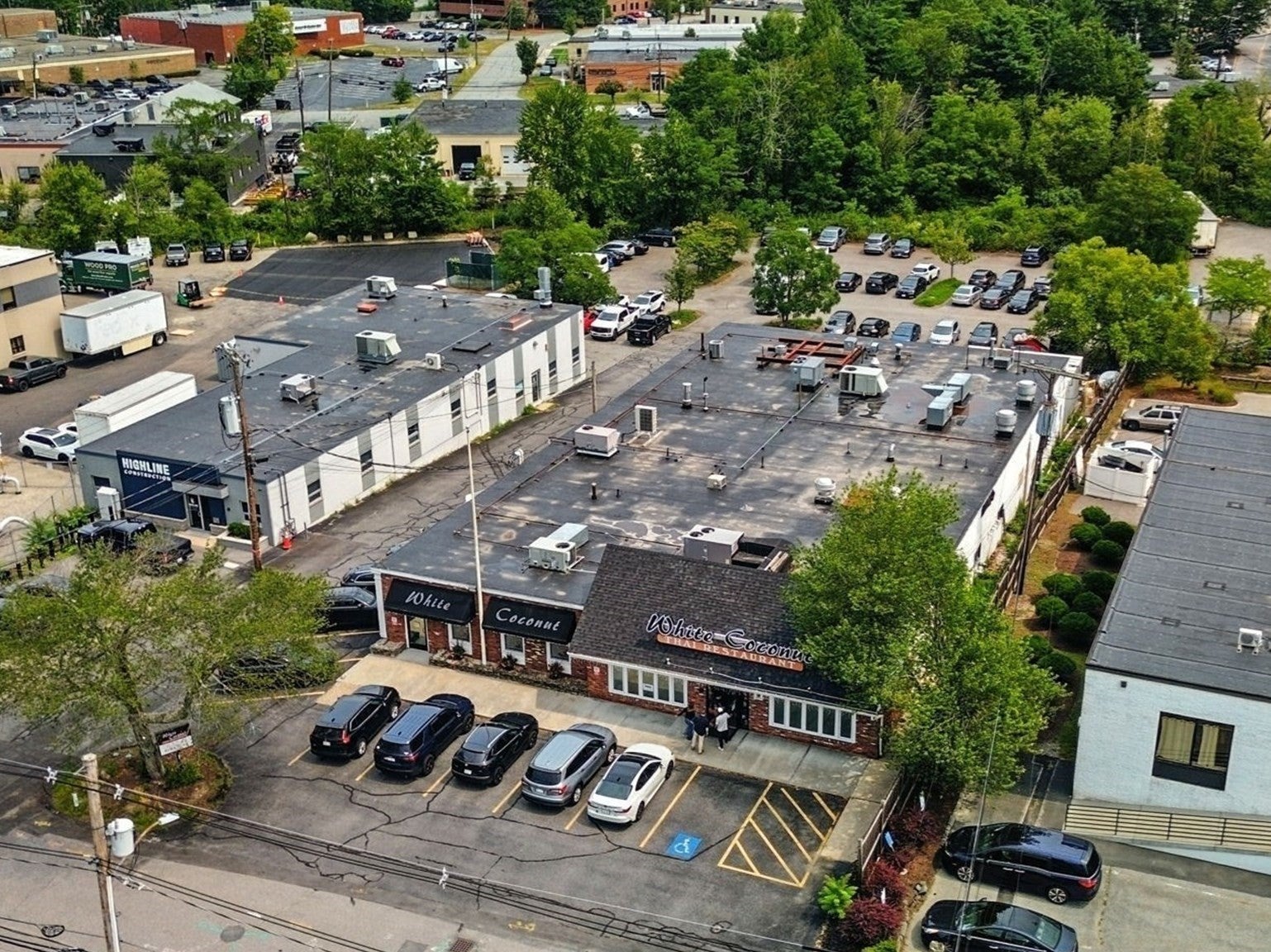 211 Middlesex Turnpike