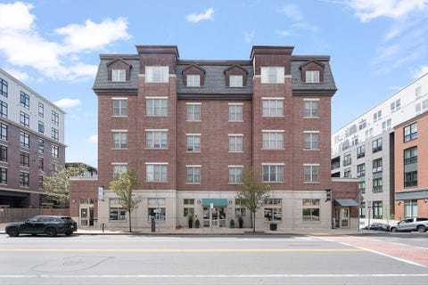 Photo of 116-128 Rantoul Street #210, Beverly, MA 01915 (MLS # 73566466)