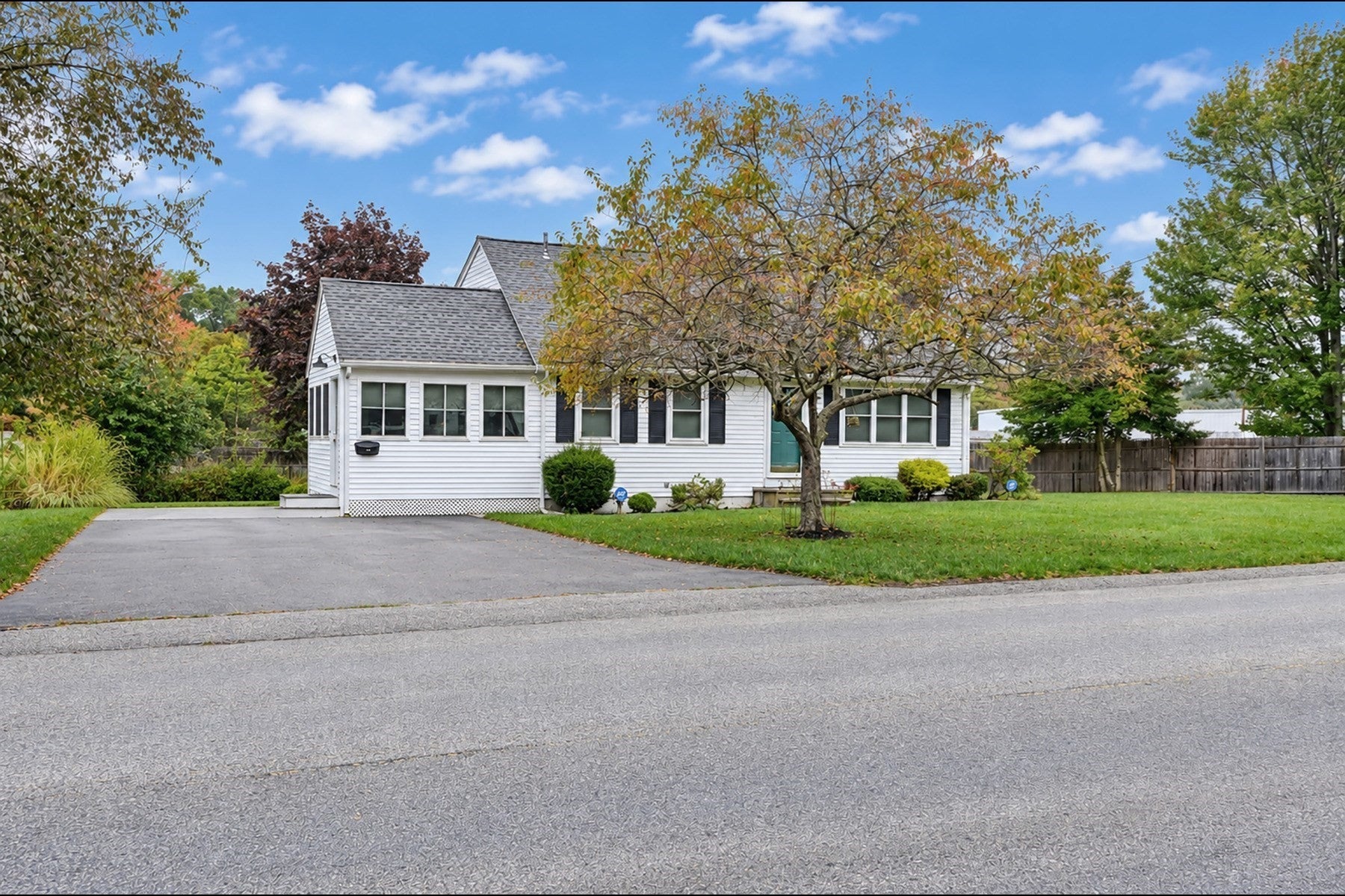 318 Essex St, Whitman, MA Photo #2