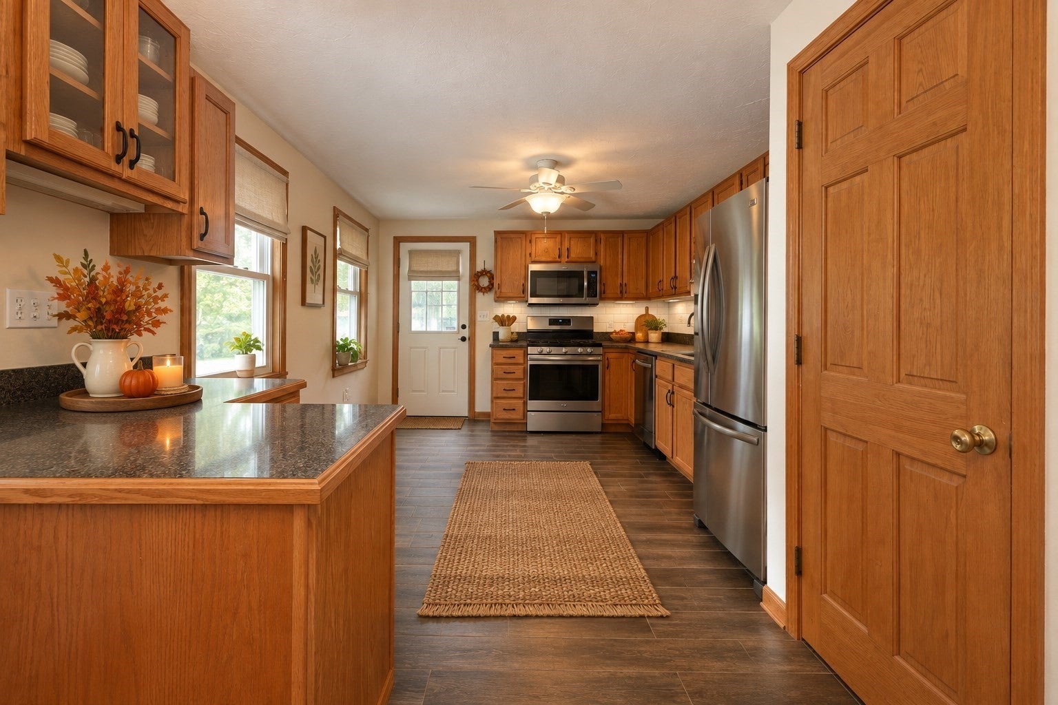 318 Essex St, Whitman, MA Photo #6