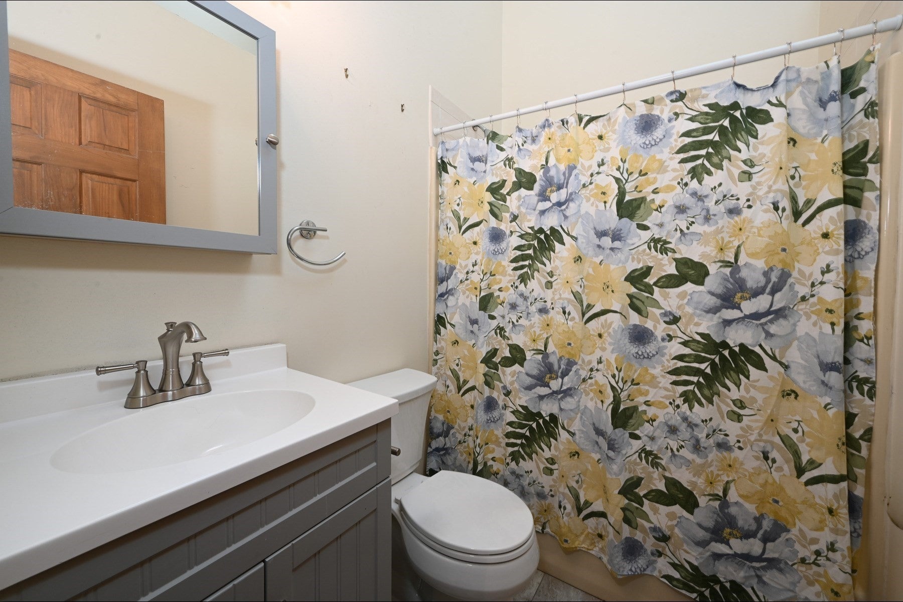 318 Essex St, Whitman, MA Photo #24