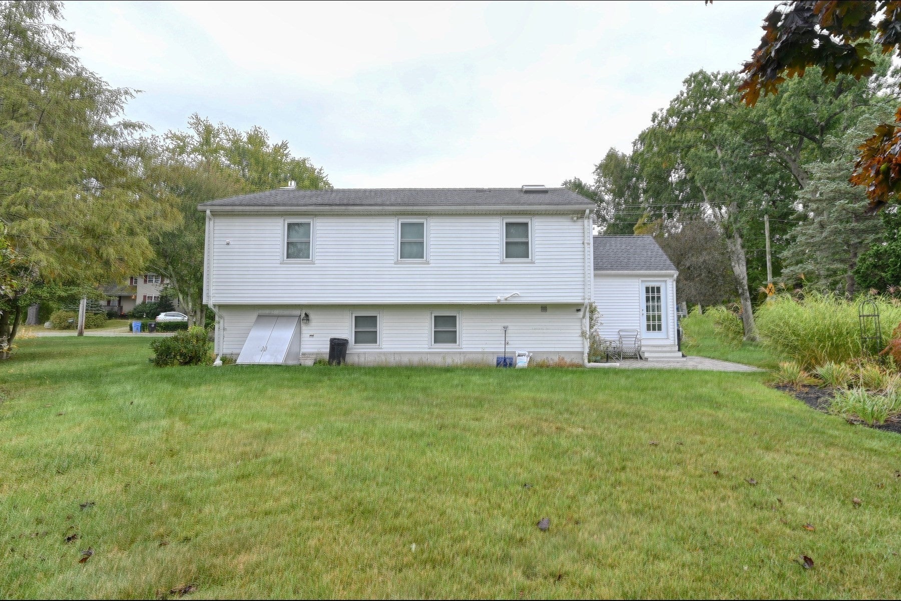 318 Essex St, Whitman, MA Photo #34