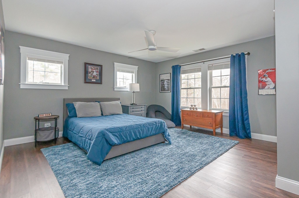 Mattapoisett, Massachusetts 02739, United States, 4 Bedrooms Bedrooms, ,3 BathroomsBathrooms,Residential,Active,104592