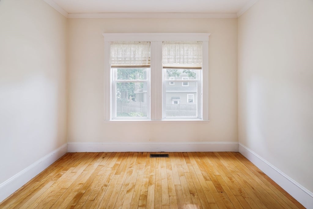 2 Peabody RD #2, Stoneham, MA, 2 Peabody RD #2, Stoneham, MA Photo #14