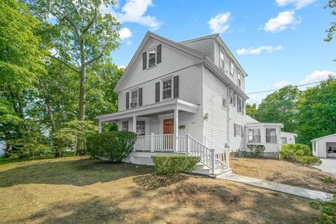 20 Donizetti St Wellesley MA 02482