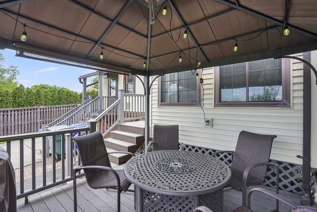 146 Bellevue Ave, Springfield, MA Photo #9