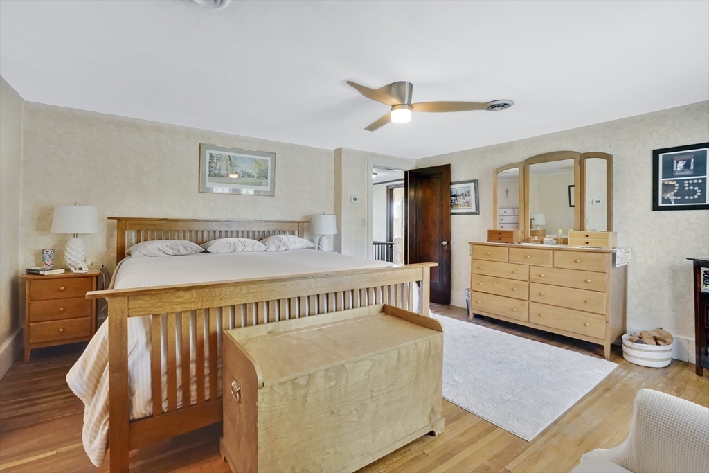 146 Bellevue Ave, Springfield, MA Photo #31