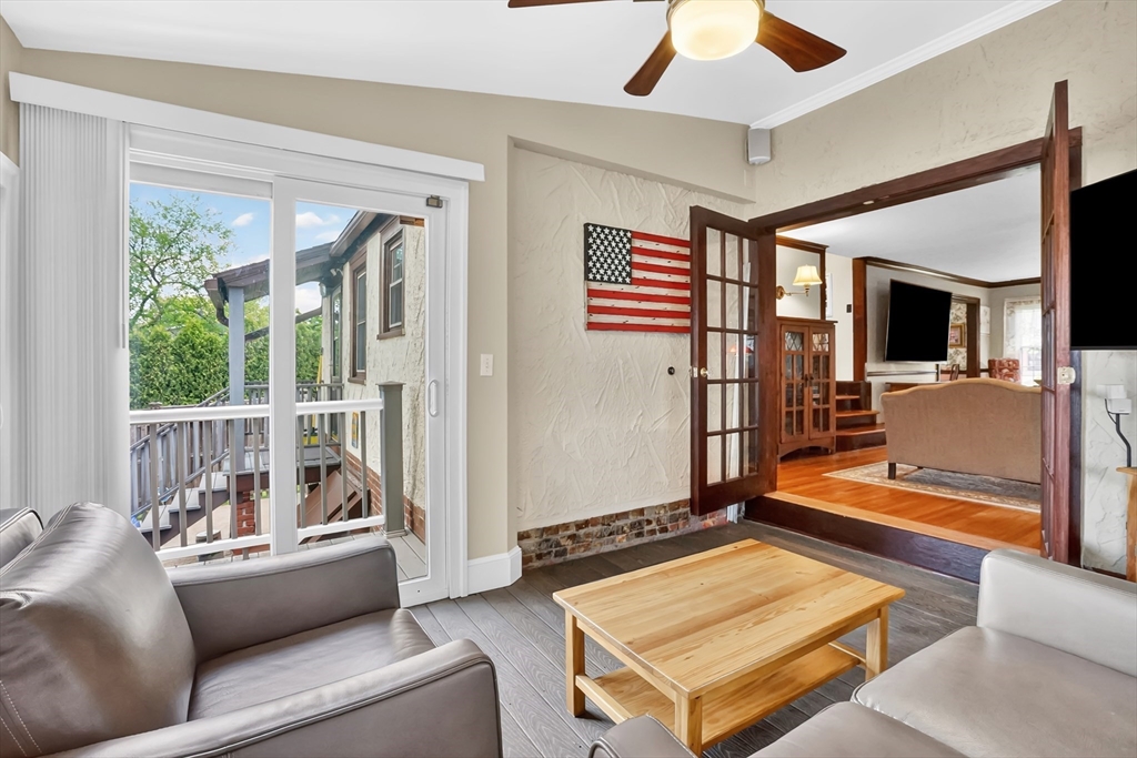 146 Bellevue Ave, Springfield, MA Photo #27