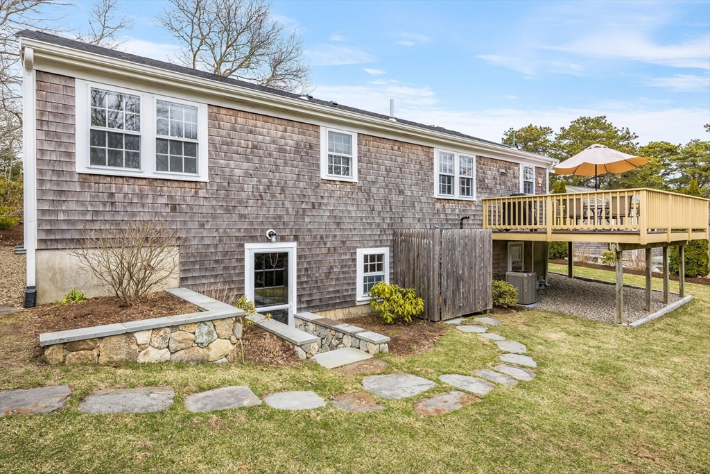 27 Old Chatham Rd