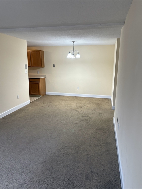 15 Village Rock Lane 6