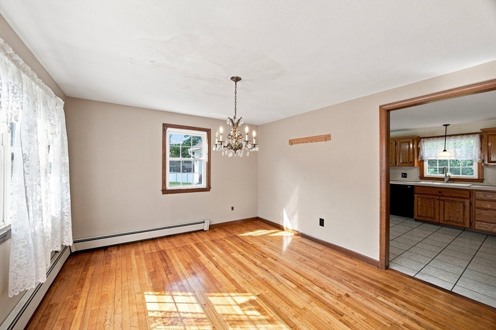 28 River Park Dr, Hampden, MA, 28 River Park Dr, Hampden, MA Photo #9