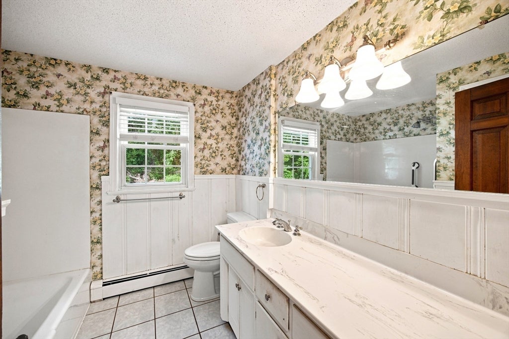 28 River Park Dr, Hampden, MA, 28 River Park Dr, Hampden, MA Photo #13