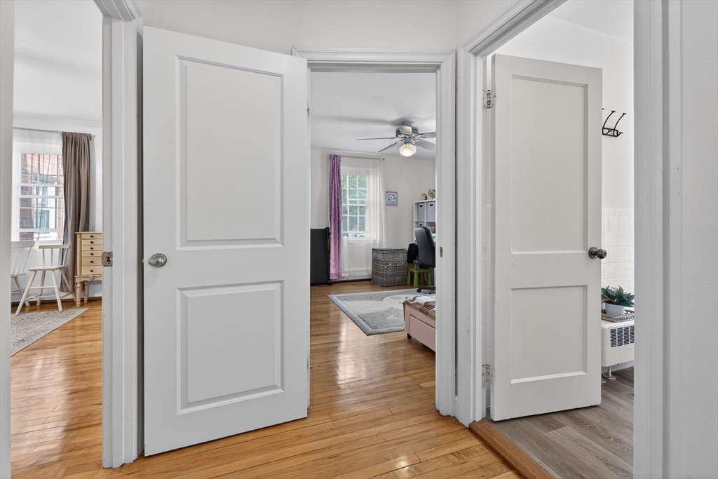 21 Hammond Pond Prkw PKWY #2, Newton, MA Photo #20