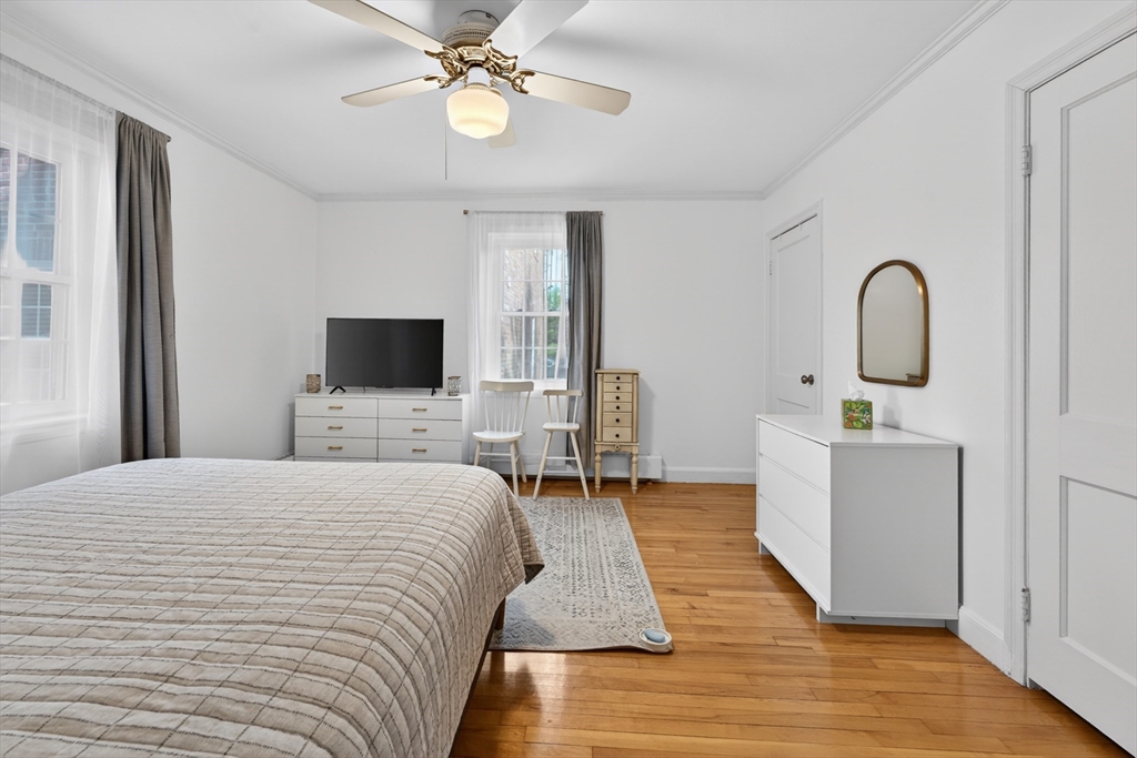 21 Hammond Pond Prkw PKWY #2, Newton, MA Photo #25