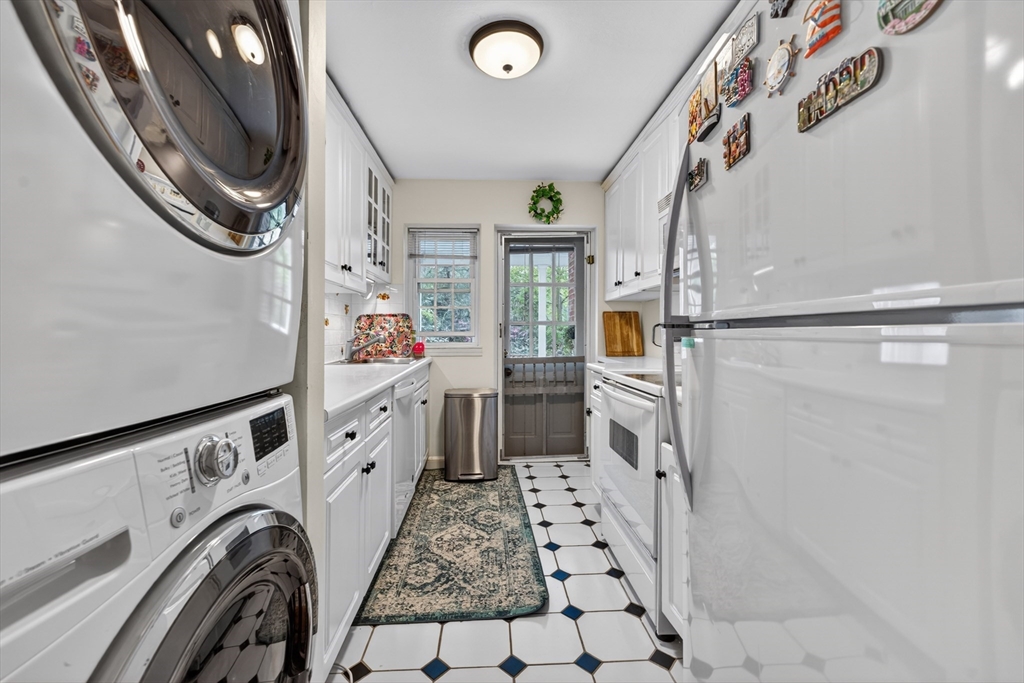 21 Hammond Pond Prkw PKWY #2, Newton, MA Photo #31
