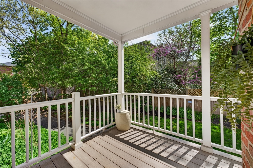 21 Hammond Pond Prkw PKWY #2, Newton, MA Photo #8