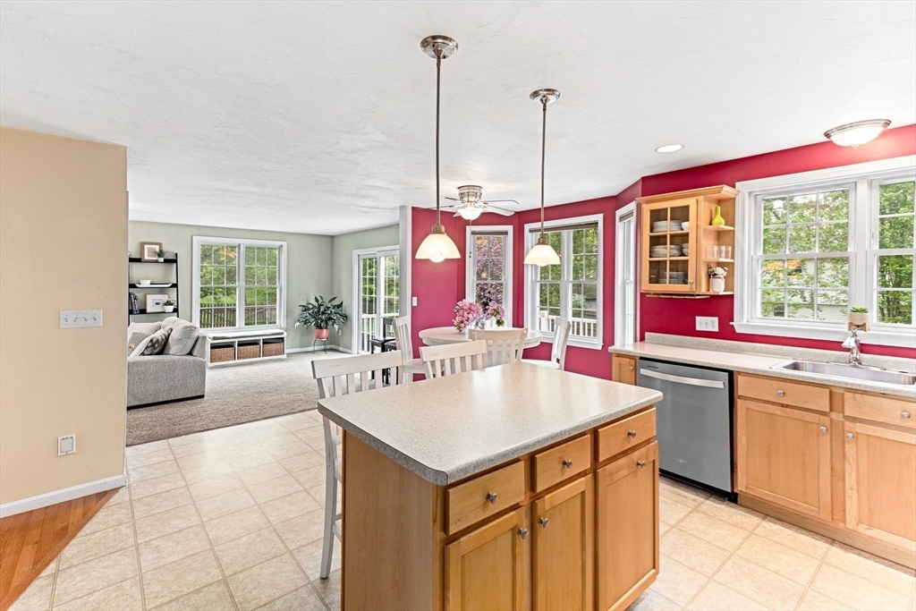 15 Cathy Ln