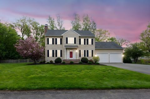 15 Cathy Ln Brockton MA 02301