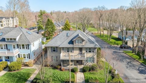 Photo of 79 Bedford St #79, Lexington, MA 02420 (MLS # 73484905)