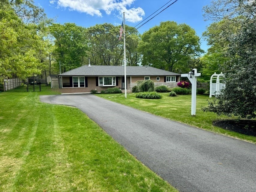 72 North Rd