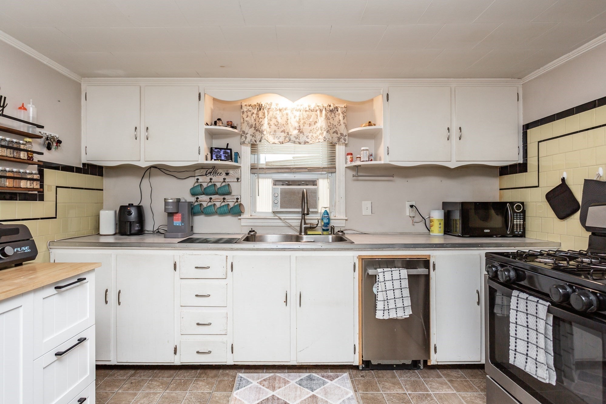 11 Hopewell St, Taunton, MA, 11 Hopewell St, Taunton, MA Photo #9