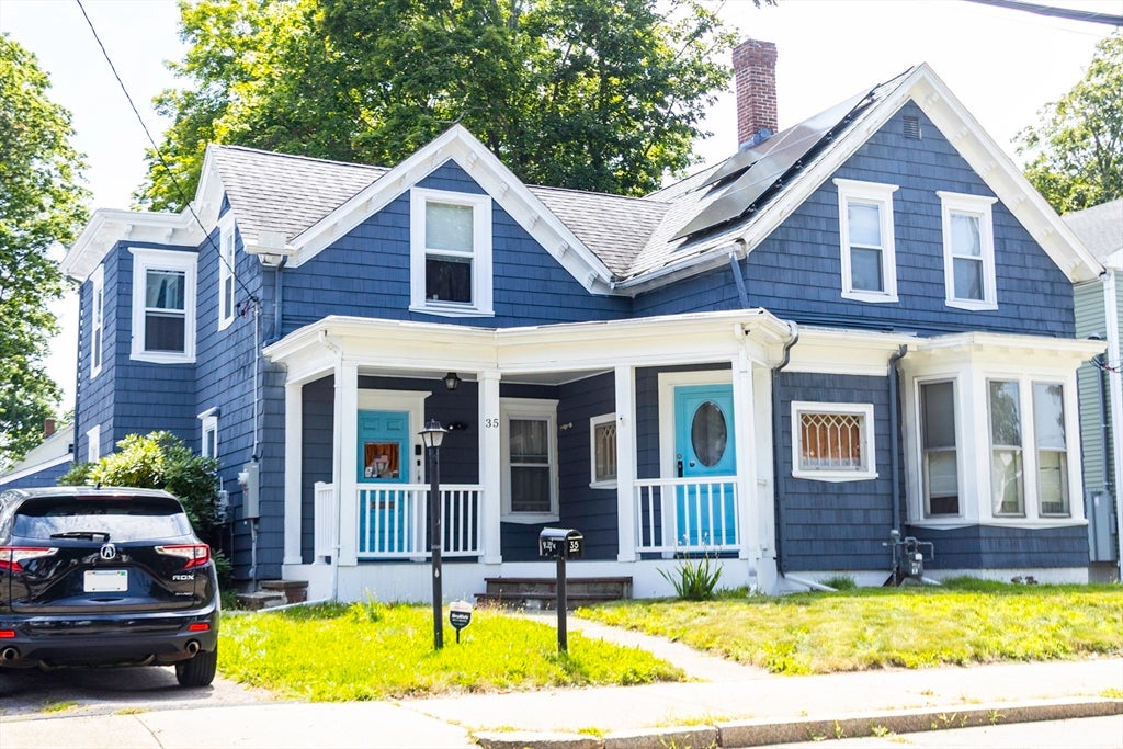 Photo of 35 Peck St, Attleboro, MA