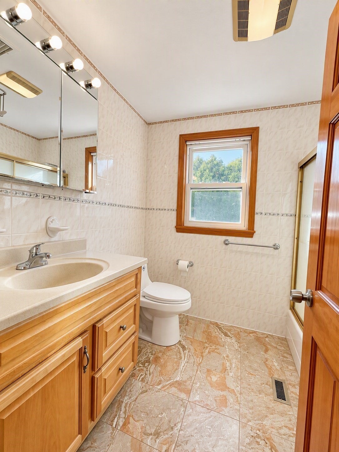 231 Waltham St, Newton, MA, 231 Waltham St, Newton, MA Photo #15