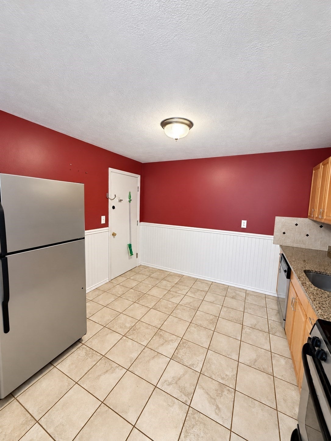 458-460 Eastern Ave 15