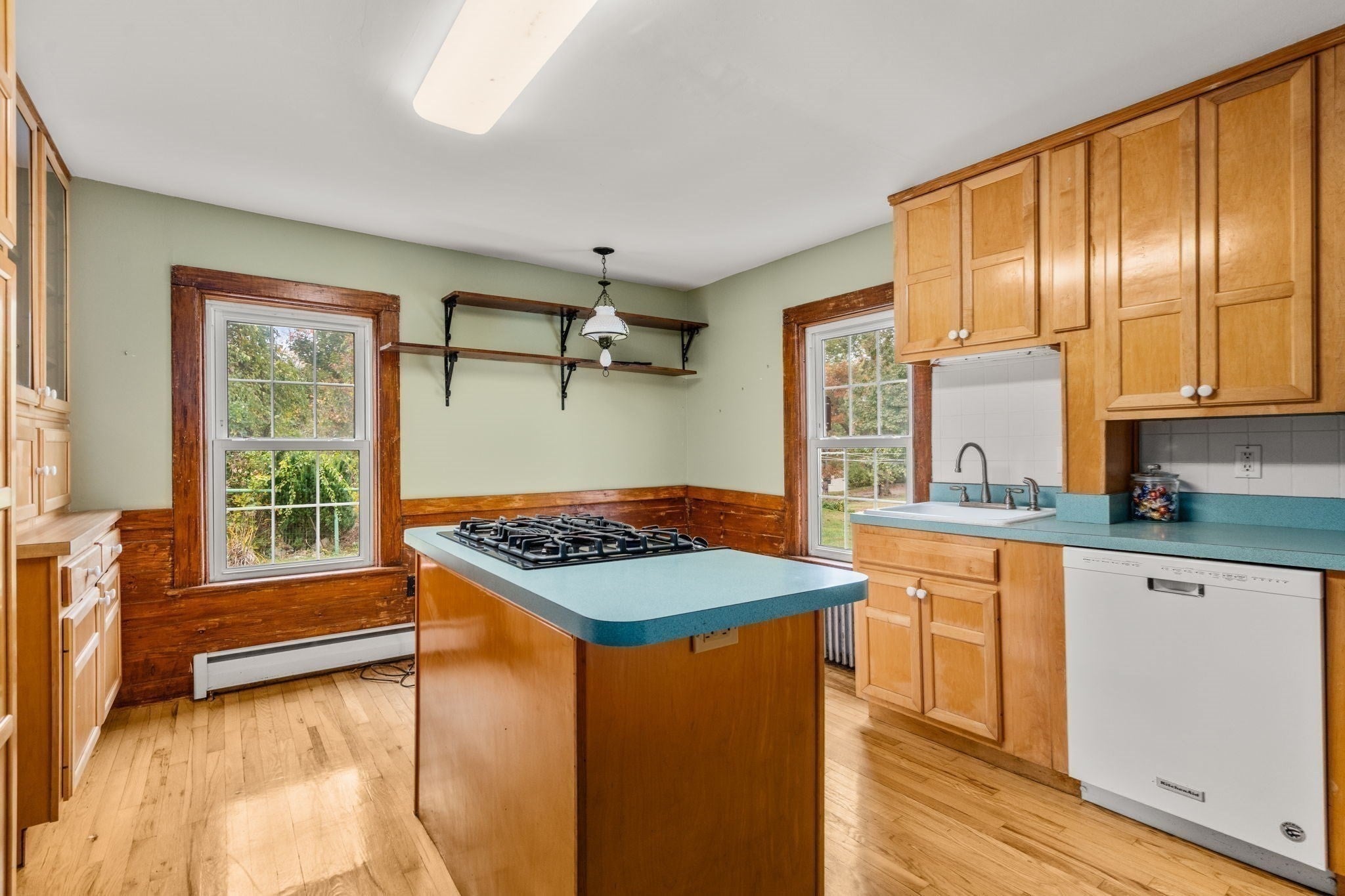 106 Chestnut St, Southbridge, MA Photo #13